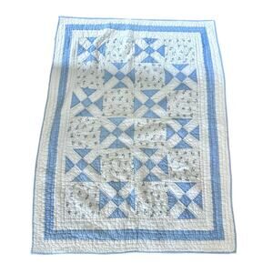 Vintage Baby Blue White Pin Wheel Ditsy Floral Patchwork Country Quilt 36x51